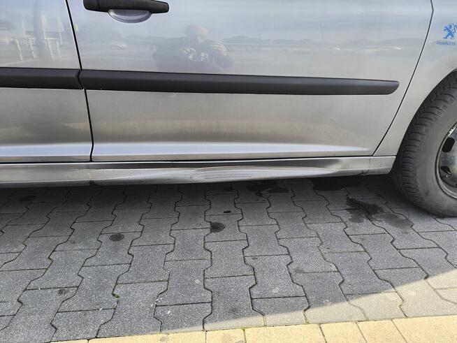 Peugeot 207 1.4 benzyna 73 KM