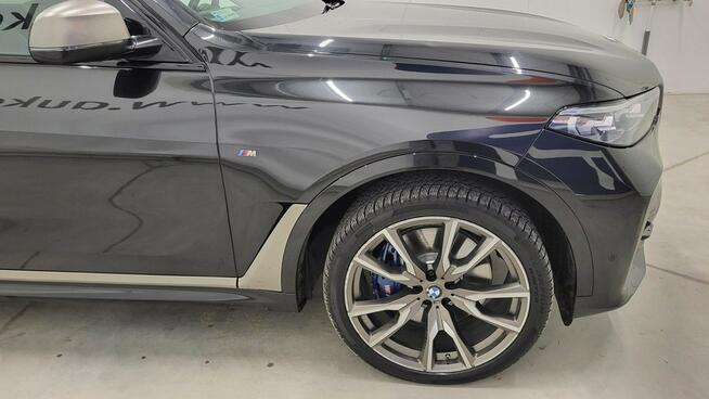 BMW X7 2021