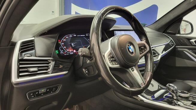 BMW X7 2021