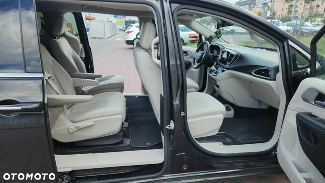 Chrysler Pacifica 2017