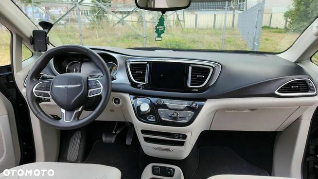 Chrysler Pacifica 2017