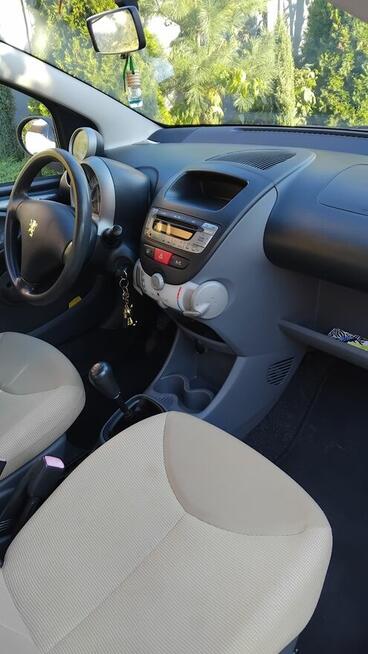 Peugeot 107 2006