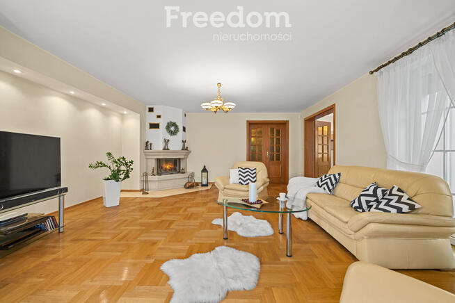 Przestronny dom 300m2 w Żyrardowie pod lasem