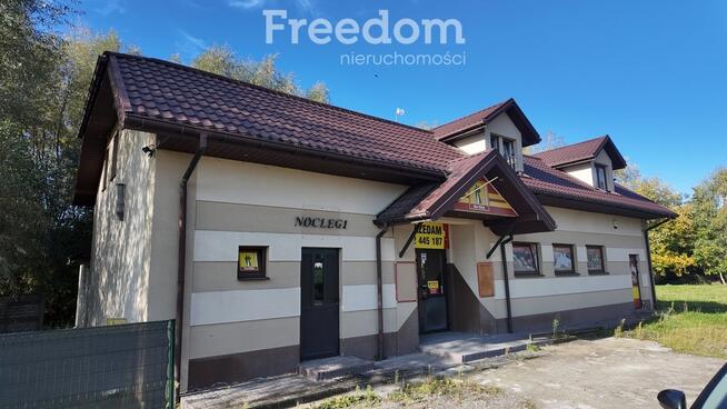 Wolnostojący dom 172 m², 3 pokoje, duża działka