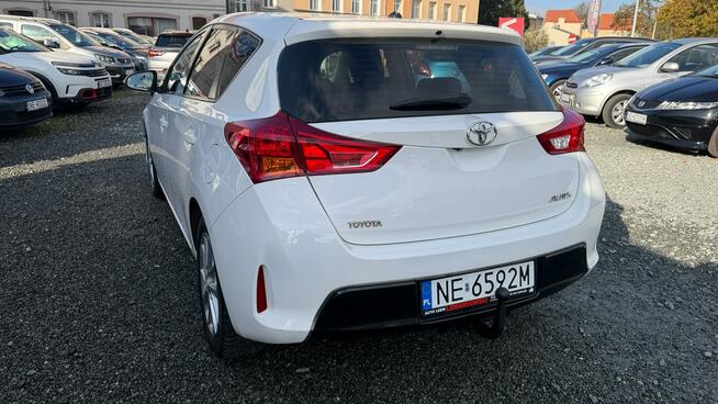 Toyota Auris 2014