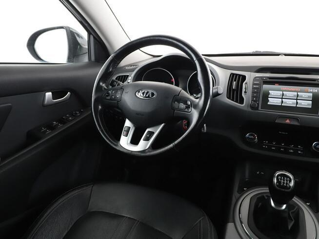Kia Sportage panorama auto klima pdc navi