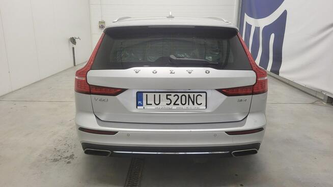 Volvo V60 2020
