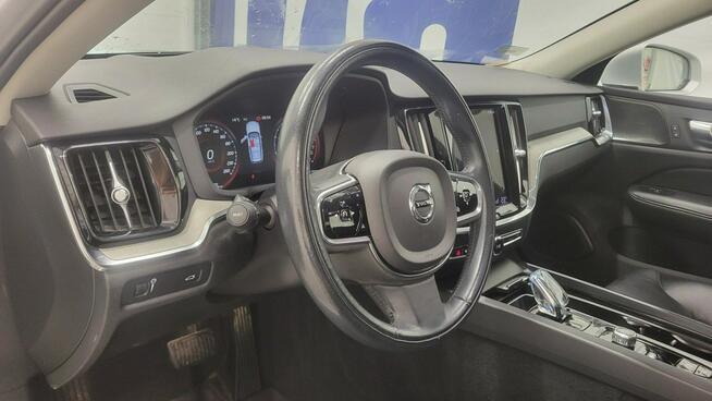 Volvo V60 2020