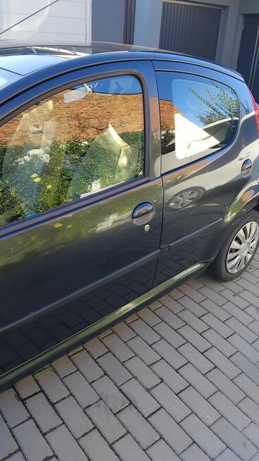 Peugeot 107 2006