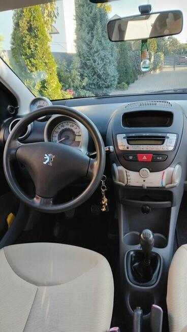 Peugeot 107 2006