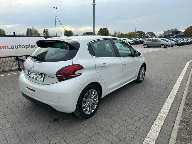 Peugeot 208 2018