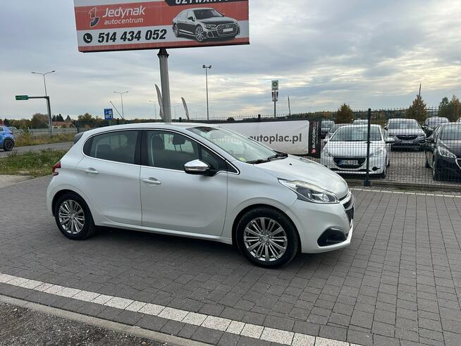 Peugeot 208 2018