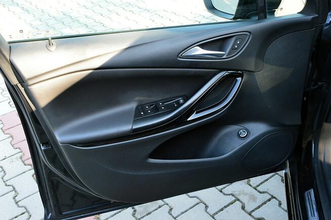 Opel Astra 2016