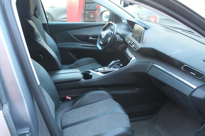 Peugeot 5008 2020