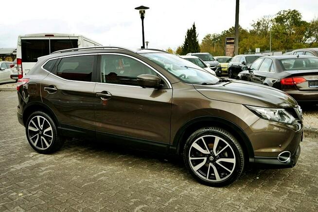 Nissan Qashqai 1,2i NAVI, alu R19, kamera, PANORAMA, 2017r.