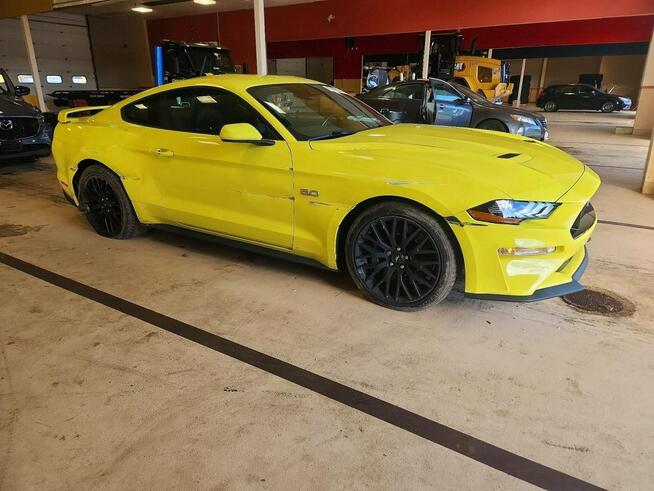 Ford Mustang 2021