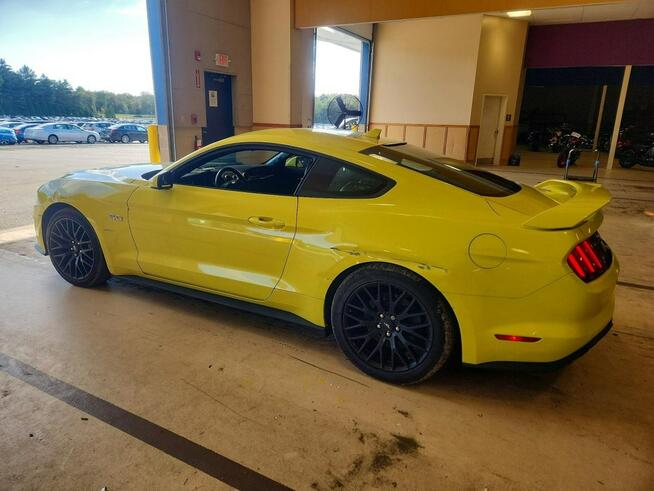 Ford Mustang 2021
