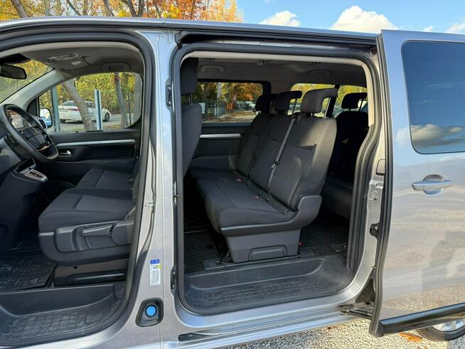 Peugeot Traveller 2025