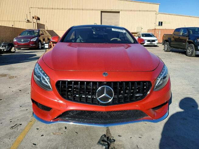 Mercedes-Benz Pozostałe 2017