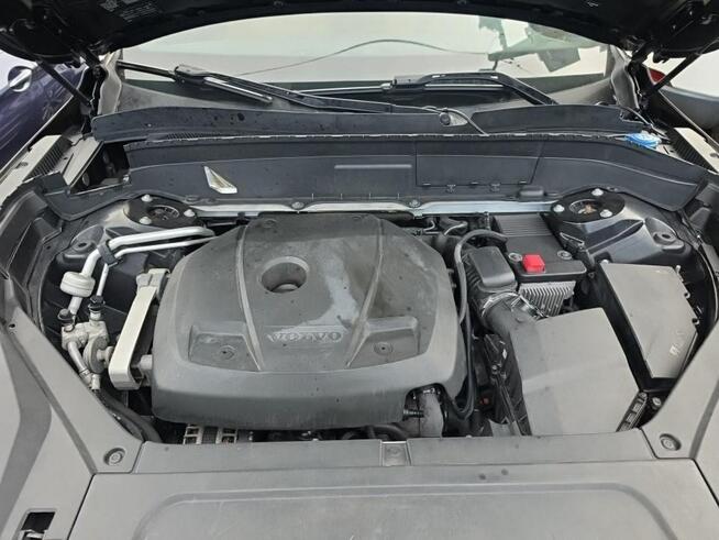 Volvo XC 90 AWD / T6 / Momentum / Bardzo zadbany