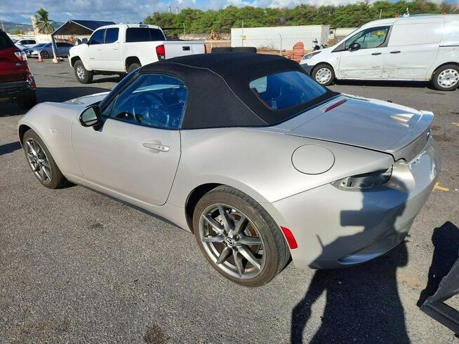 Mazda MX-5 Najwyższa wersja wyposażenia GRAND TOURING / Manual