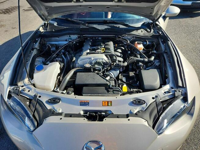 Mazda MX-5 Najwyższa wersja wyposażenia GRAND TOURING / Manual