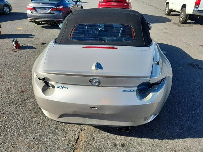 Mazda MX-5 Najwyższa wersja wyposażenia GRAND TOURING / Manual