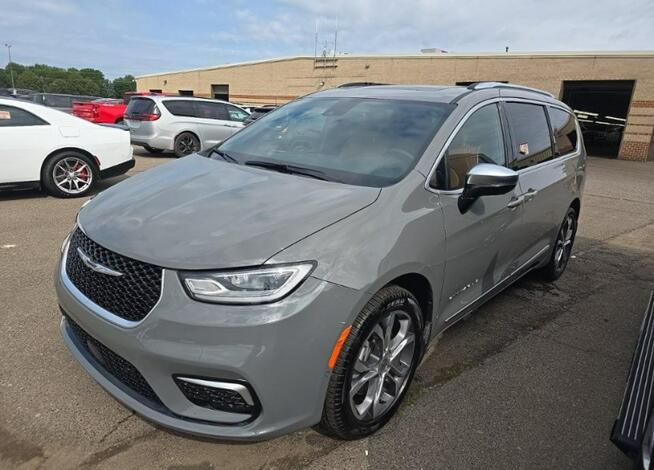 Chrysler Pacifica