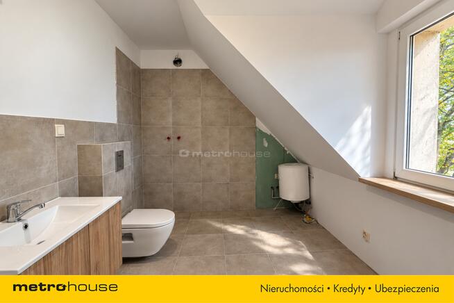 Dom 228 m² na dużej działce ze stawem Dybowo