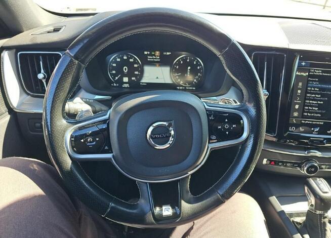 Volvo XC 60 2019