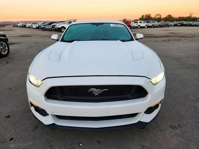 Ford Mustang 2016