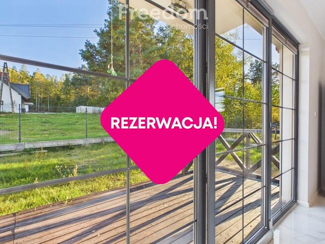 Dom z garażem i tarasem w Nowej Wsi