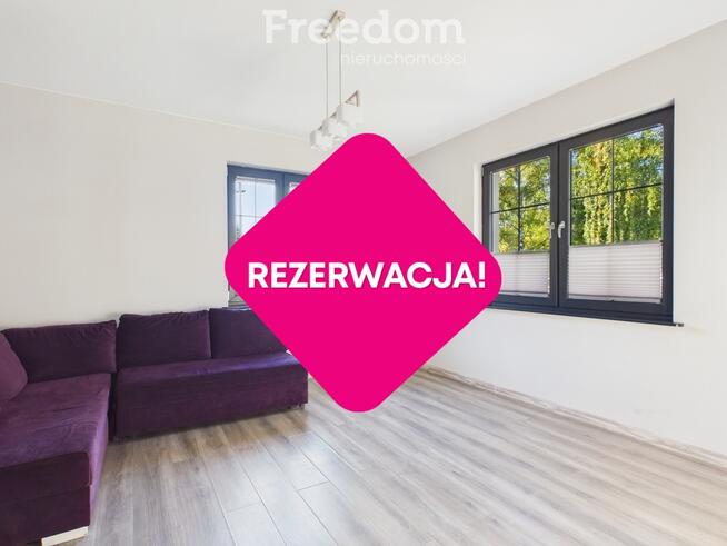 Dom z garażem i tarasem w Nowej Wsi