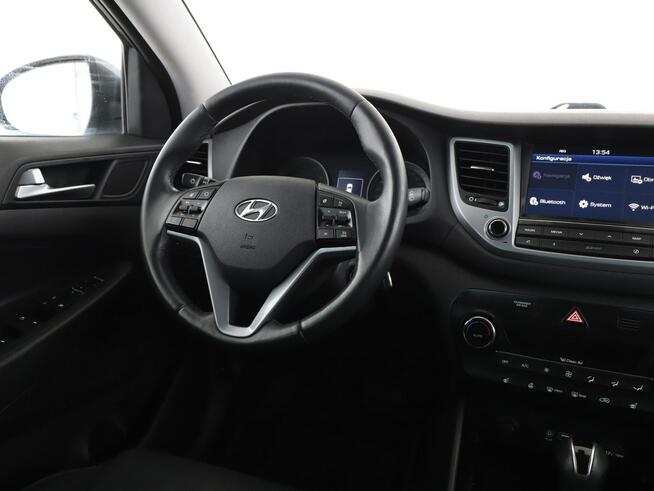 Hyundai Tucson 1.6T 4WD Automat Nawigacja Tempomat Grzana Kierownica Fotele Kamera