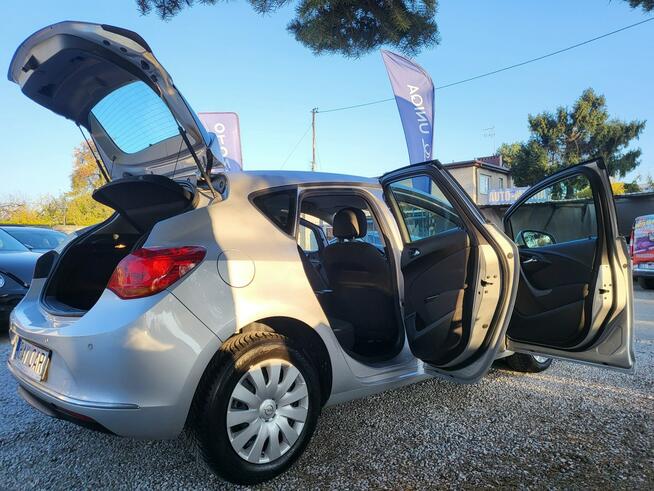 Opel Astra 1.4 120 KM Serwis I Właściciel Z Niemiec Opłaty Gwarancja Zapraszamy !