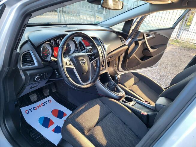 Opel Astra 1.4 120 KM Serwis I Właściciel Z Niemiec Opłaty Gwarancja Zapraszamy !