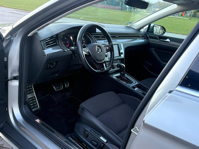Volkswagen Passat Alltrack Bezwypadkowy, Serwisowany, Kamery 360, Klima 3-str, Panorama, Masaże