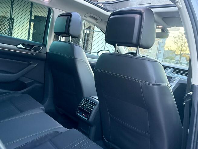 Volkswagen Passat Alltrack Bezwypadkowy, Serwisowany, Kamery 360, Klima 3-str, Panorama, Masaże