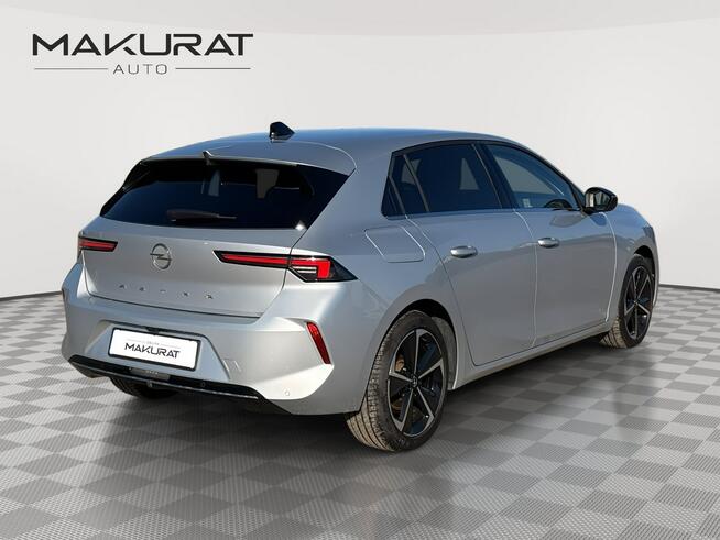 Opel Astra 2023
