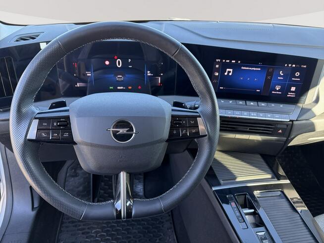 Opel Astra 2023