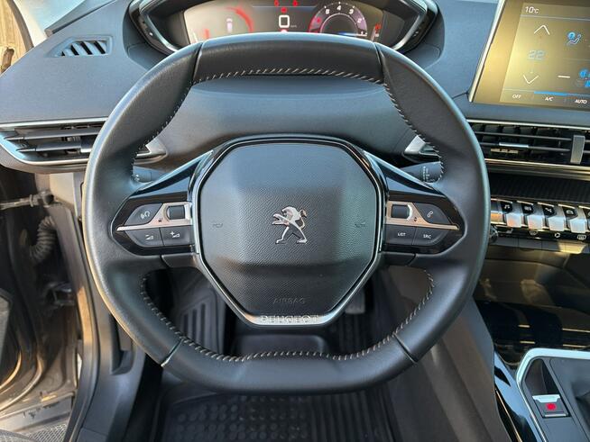 Peugeot 3008 2022