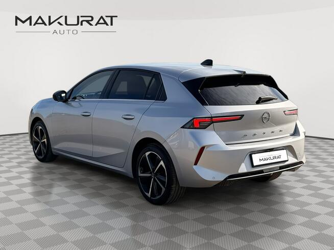 Opel Astra 2023