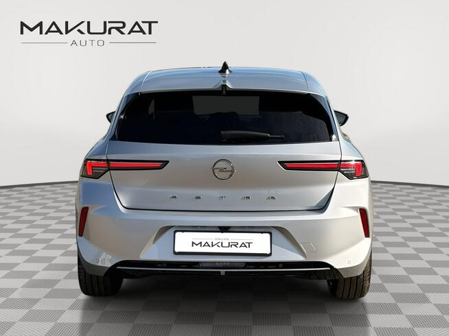 Opel Astra 2023