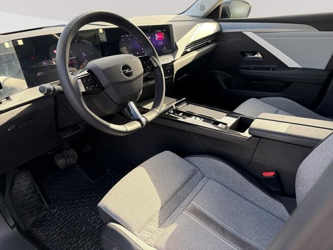Opel Astra 2023