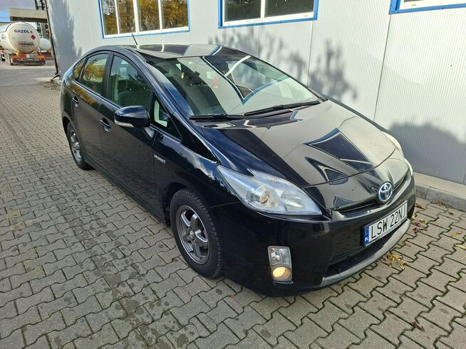 Toyota Prius 1.8 Benzyna Hybryda nowy gaz długo opłaty