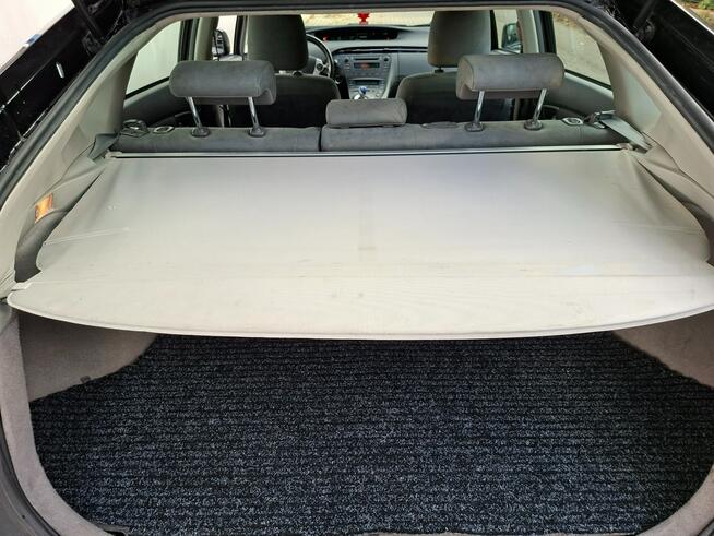 Toyota Prius 1.8 Benzyna Hybryda nowy gaz długo opłaty