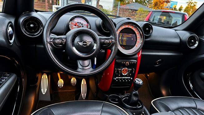 Mini Countryman czarny mat Individual Panorama 143KM Skóry Pakiet S Bi xenon PDC