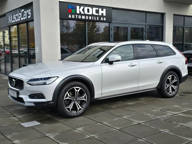 Volvo V90 Cross Country