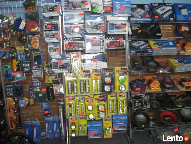 CAR AUDIO DVD ALARMY CB SWIATŁA DO JAZDY DZIENNEJ TUNING