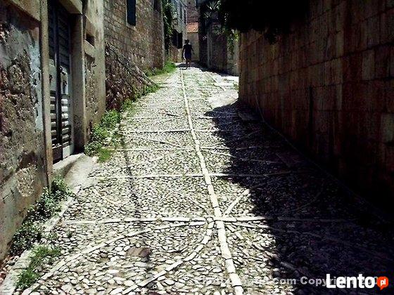 CHORWACJA – BOL - BRAČ apartamenty i pokoje BOL)